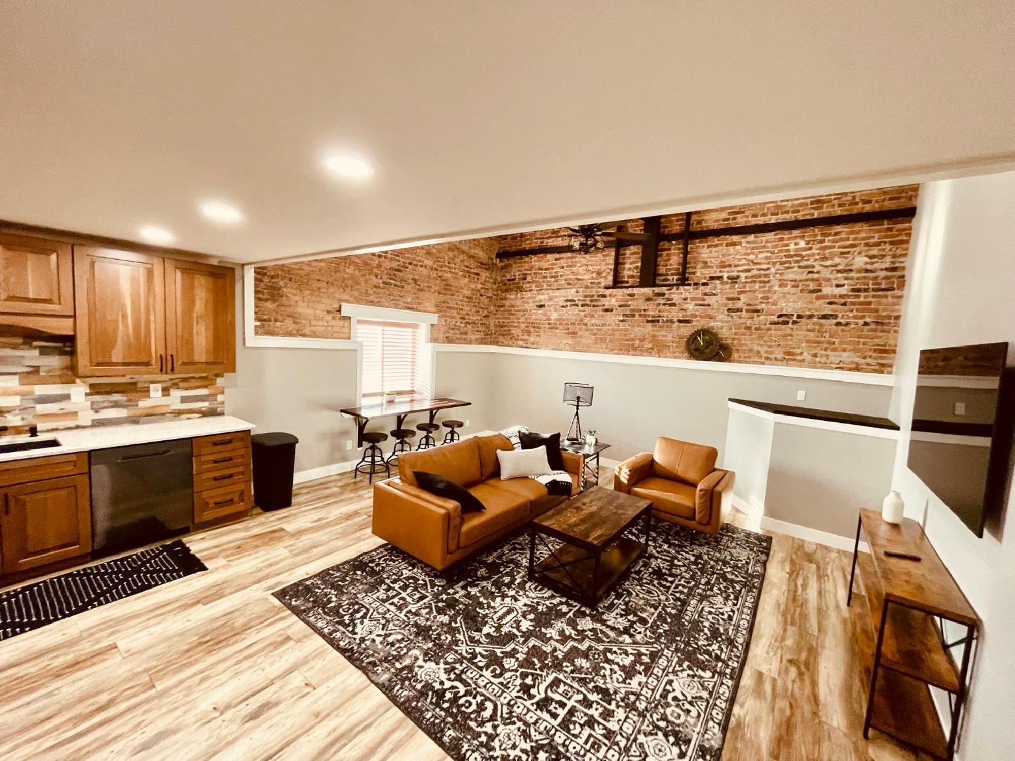 Iona Mercantile Bnb Rigby 外观 照片