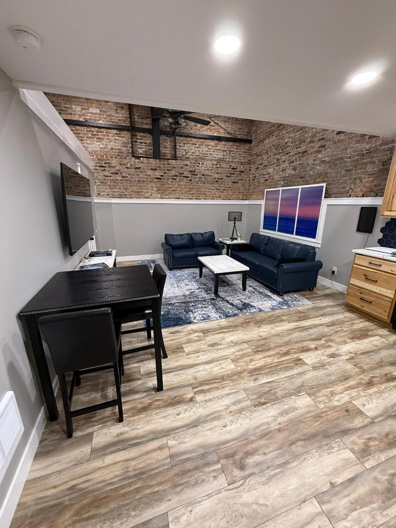 Iona Mercantile Bnb Rigby 外观 照片